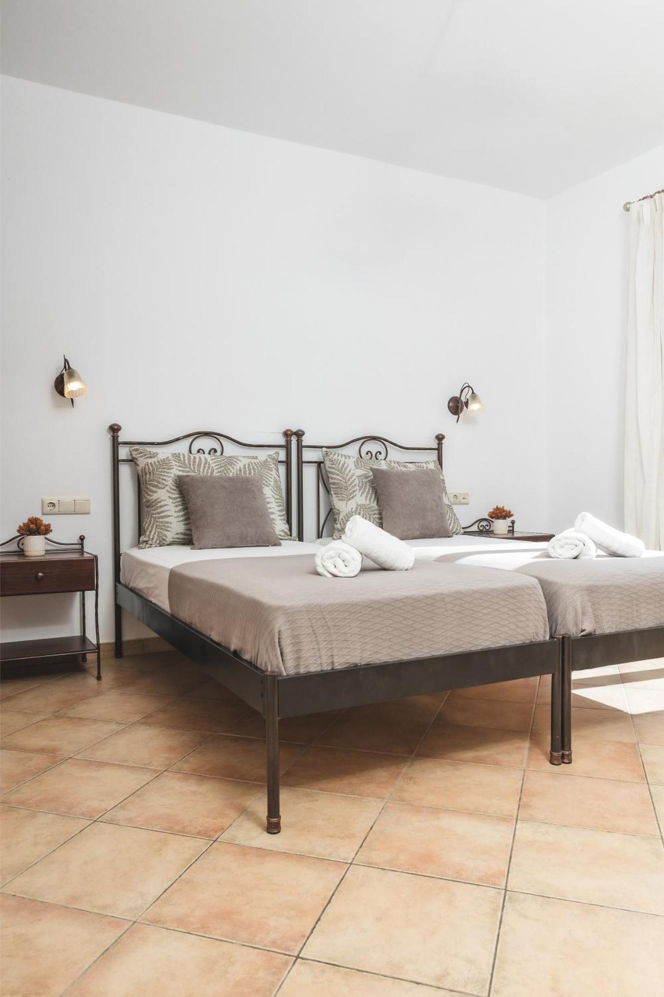 Summer Dream II Agia Anna  Luaran gambar